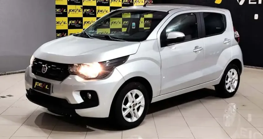 Fiat Mobi Drive 1.0 - Prata - 2017/2018