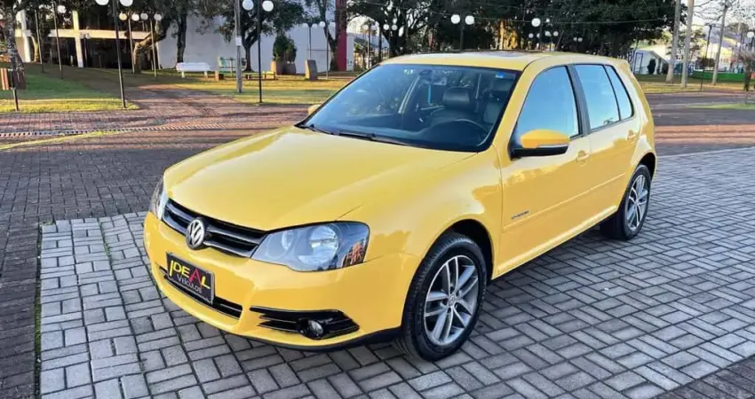 Volkswagen Golf 1.6 Sportline - Amarela - 2012/2013
