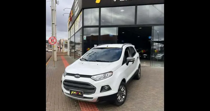 Ford EcoSport Freestyle  AT1.6B - Branca - 2015/2016