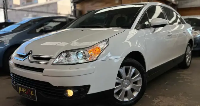 Citroën C4 Pallas 2.0 - Branca - 2012/2013