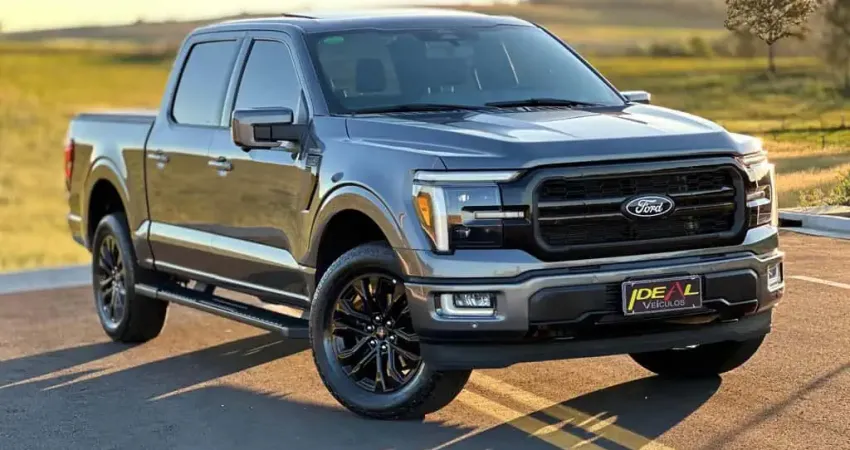 Ford F-150 Lariat 4x4 5.0 V8  - Cinza - 2024/2024