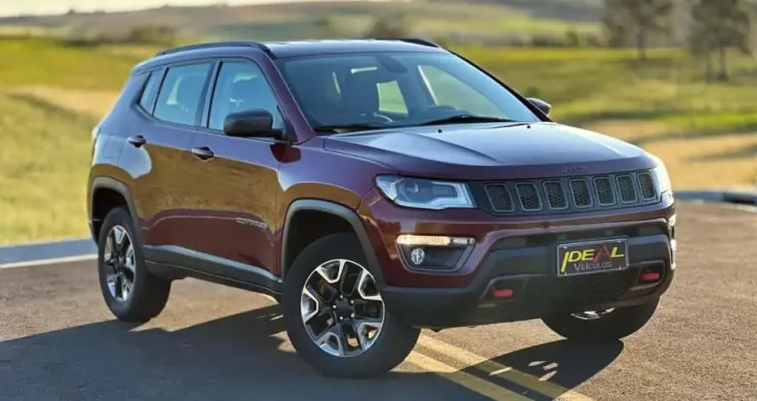 Jeep Compass TRAILHAWK 2.0 4x4 Dies. 16V Aut.  - Vermelha - 2016/2017