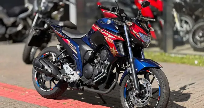 Yamaha Fazer 250 CAPITÃ MARVEL - Azul - 2020/2021