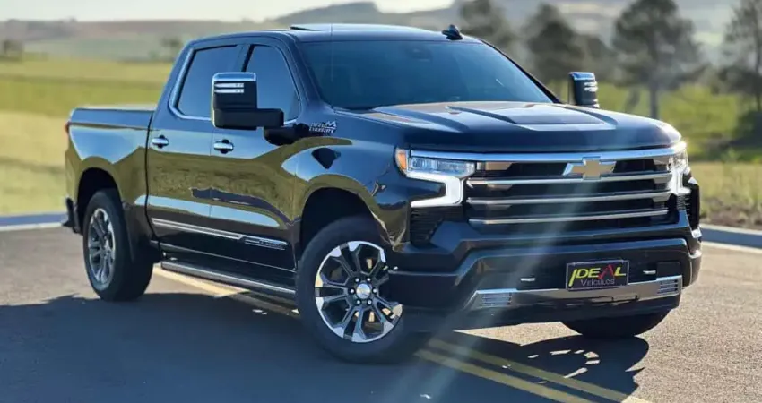 Chevrolet Silverado High Country - Cinza - 2023/2024