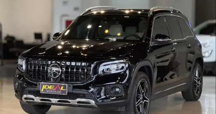Mercedes-Benz GLB 200 Progressive  - Preta - 2022/2023