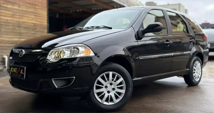 Fiat Palio Weekend Attractive 1.4 - Preta - 2015/2015