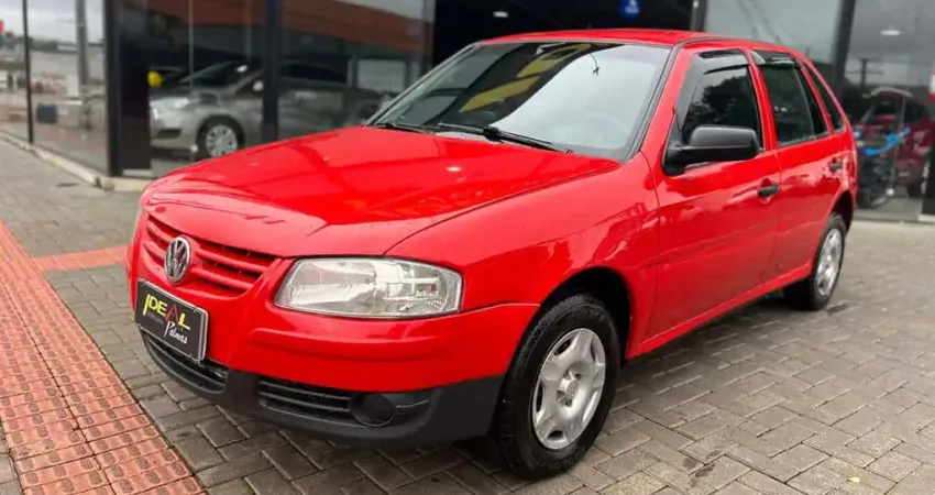 Volkswagen Gol 1.0 GIV - Vermelha - 2011/2012