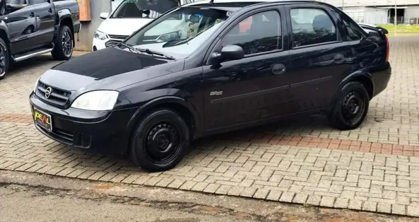 Chevrolet Corsa Sedan  Maxx 1.0 FlexPower 8V 4p  - Preta - 2005/2005