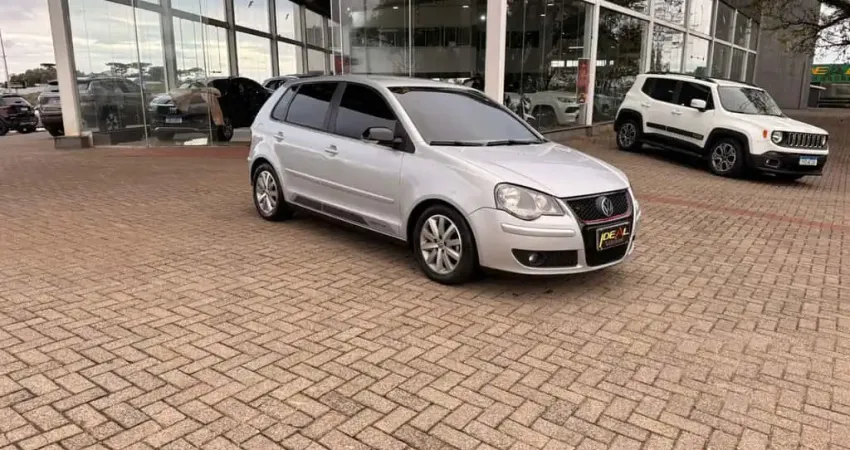 Volkswagen Polo SPORTLINE 1.6 Total Flex - Prata - 2010/2011