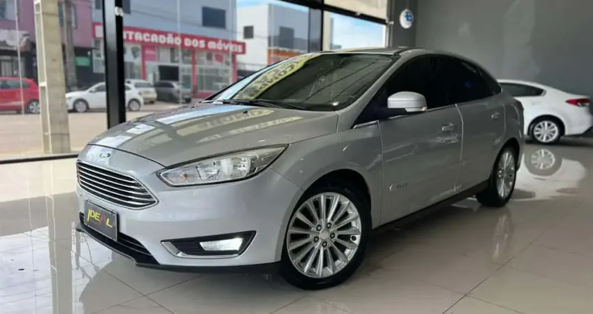 Ford Focus Titanium - Prata - 2016/2016
