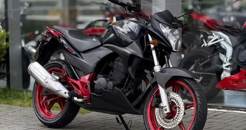 Honda CB 300 R - Preta - 2009/2010