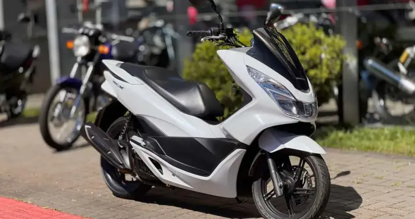 Honda PCX 150 DLX - Branca - 2016/2016