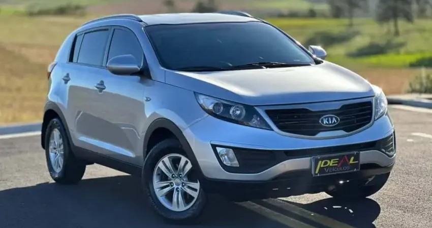 Kia Sportage LX 2.0 - Prata - 2011/2011