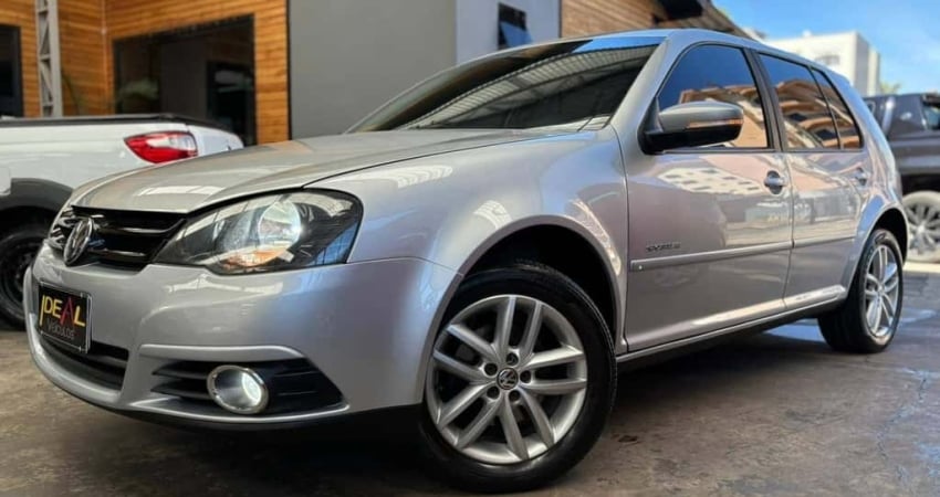 Volkswagen Golf Sportline 2.0 - Prata - 2012/2013