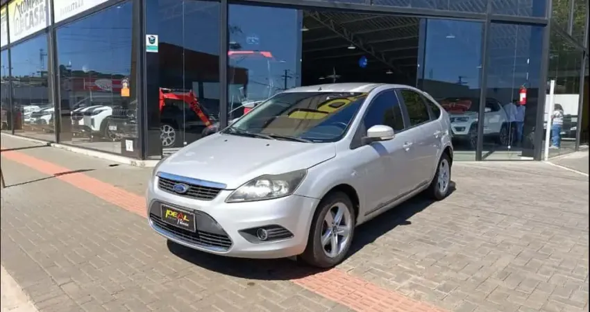 Ford Focus Ghia - Prata - 2009/2009