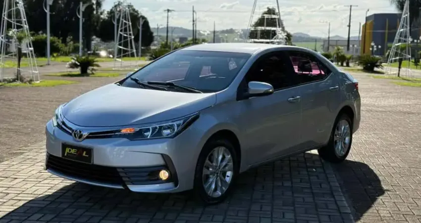 Toyota Corolla XEi 2.0 Flex - Prata - 2017/2018