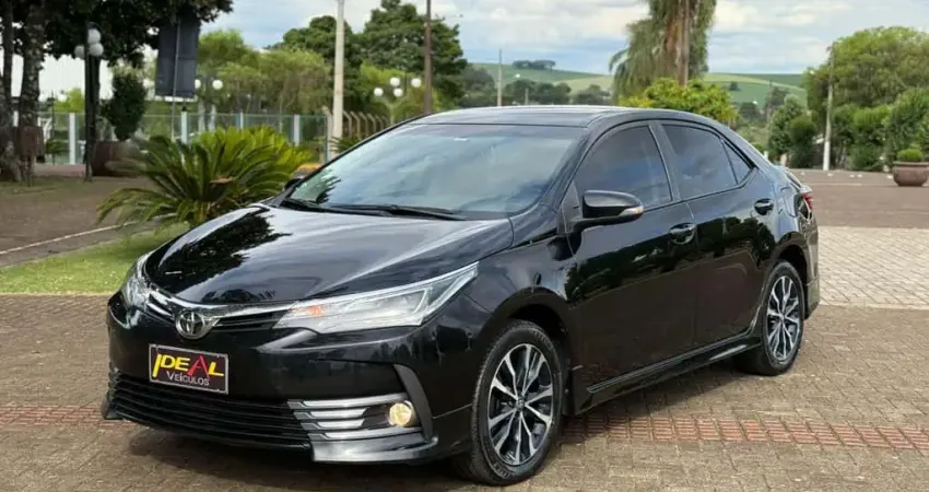 Toyota Corolla XRS 2.0  - Preta - 2017/2018