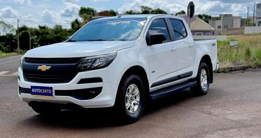 Chevrolet S-10 Pick-up LT 2.5  - Branca - 2019/2020