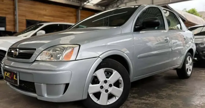 Chevrolet Corsa Sedan Premium 1.4 - Prata - 2008/2009