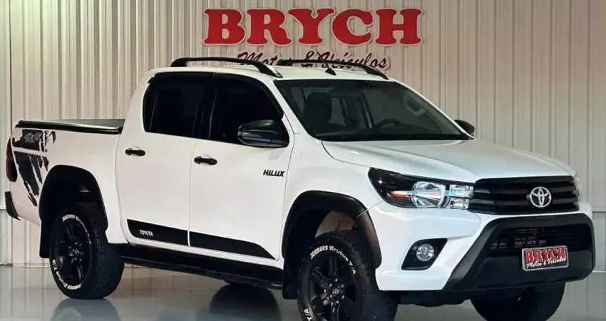 Toyota Hilux CD SR CHALL. 4x4 2.8 TDI Dies Aut.  - Branca - 2018/2018