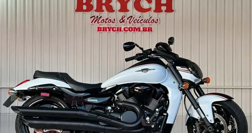Suzuki Boulevard M1800R B.O.S.S.  - Branca - 2015/2016