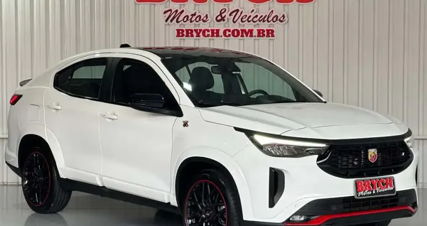 Fiat Fastback ABARTH 270 - Branca - 2024/2025