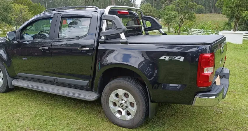 S10 LTZ turbo diesel automatica cabine dupla