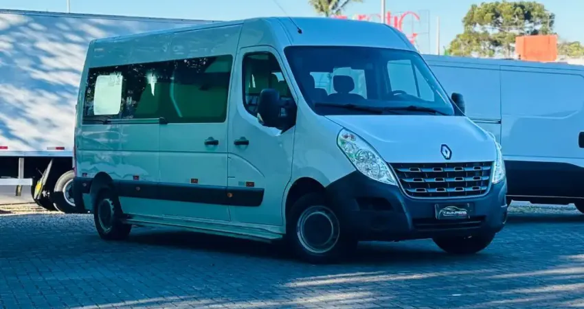 Master Minibus L3H2 13 Lugares 2.3