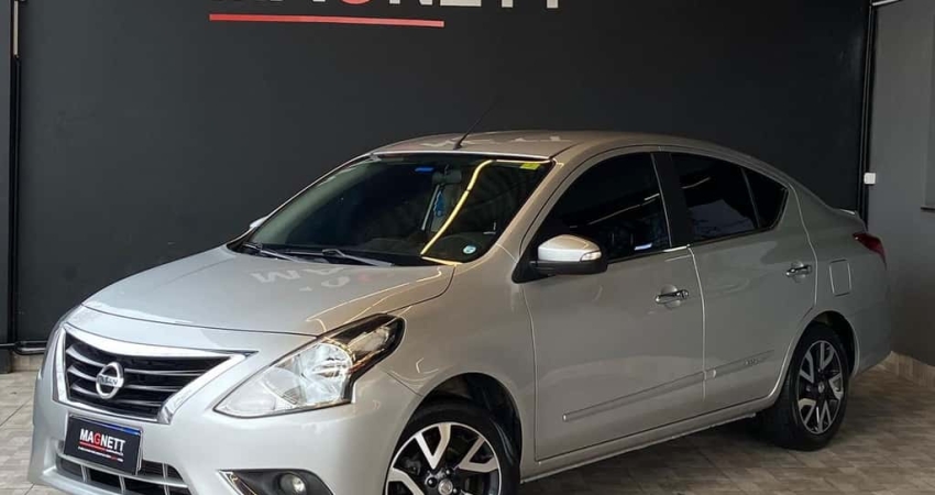 NISSAN VERSA UNIQUE 1.6 16V FLEXSTART 4P AUT. 2017