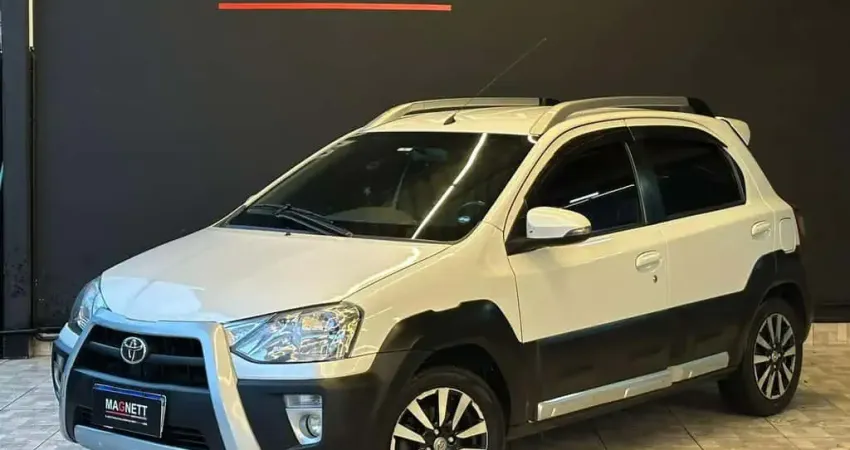 TOYOTA ETIOS 1.5 CROSS FLEX 2016
