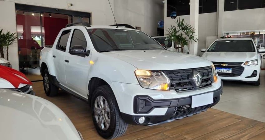 Renault Oroch 2023 1.6 16v sce flex intense manual