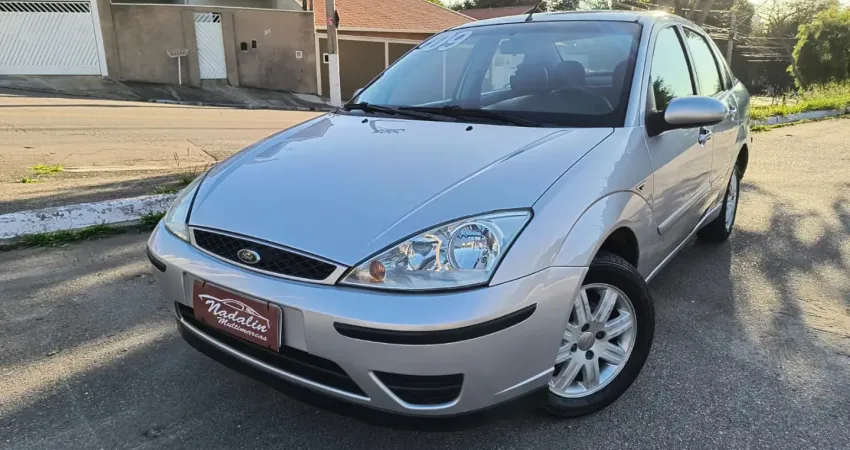 Focus Sedan 1.6 manual flex 2009