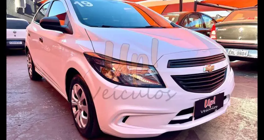 Chevrolet Onix 10MT JOYE - Branca - 2018/2019