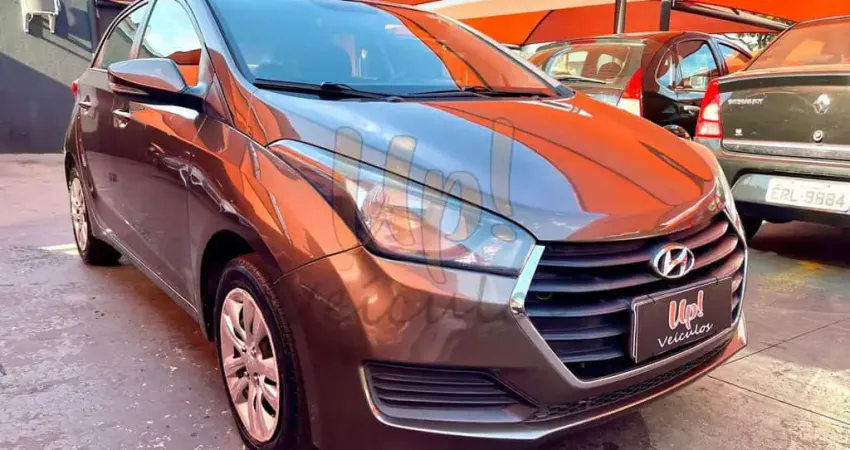 Hyundai HB20 1.6M COMF - Marrom - 2015/2016