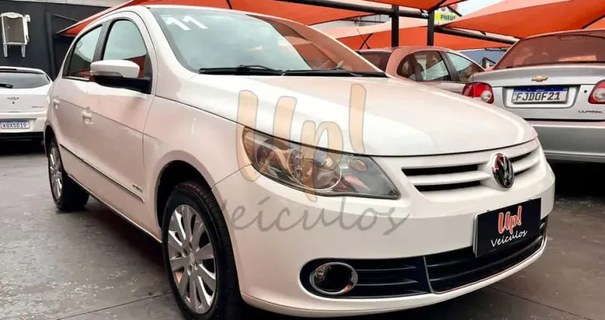 Volkswagen Gol 1.6 POWER - Branca - 2010/2011