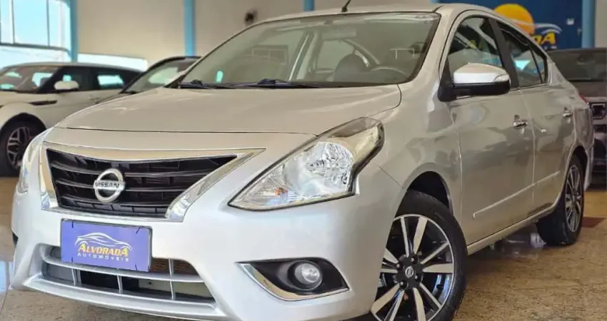 VERSA UNIQUE 1.6 16V FlexStart 4p Aut.