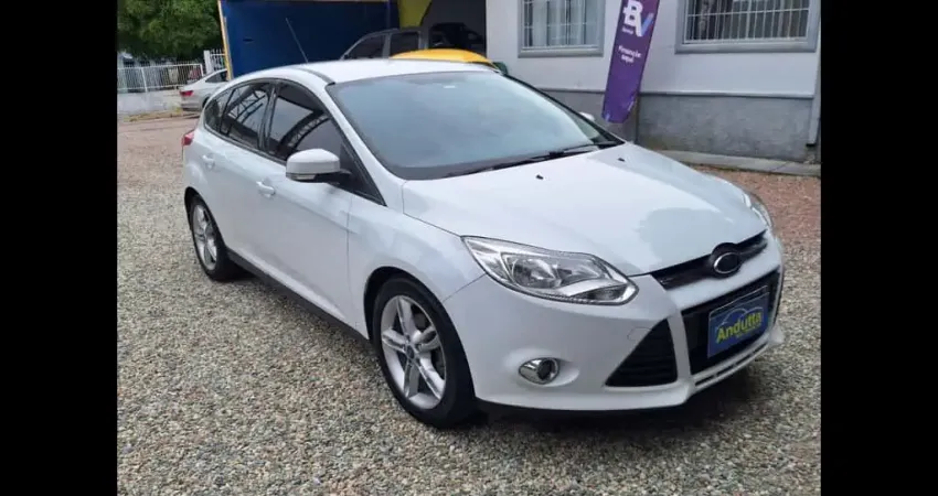 FORD Focus Hatch 1.6 16V 4P FLEX SE POWERSHIFT AUTOMÁTICO