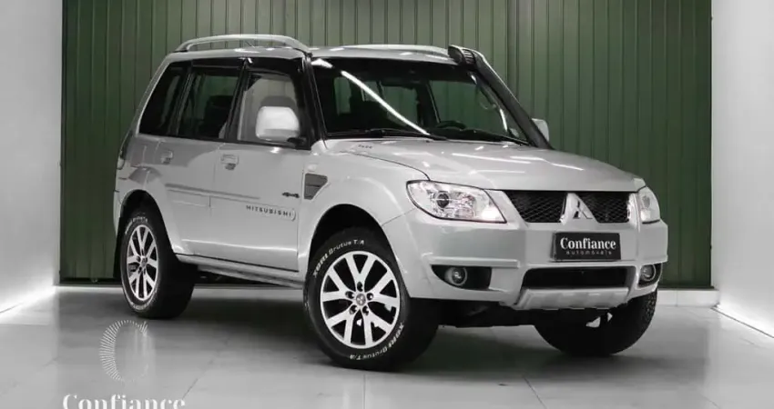 MITSUBISHI PAJERO TR4 FLEX HP 2010