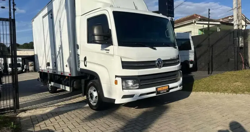 VOLKSWAGEN EXPRESS DRF 4X2 2023
