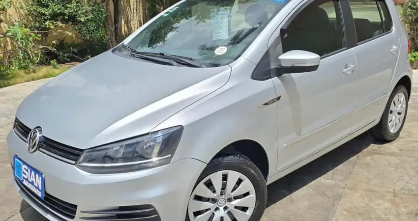 VOLKSWAGEN FOX TRENDLINE 1.0 FLEX 8V 5P 2015