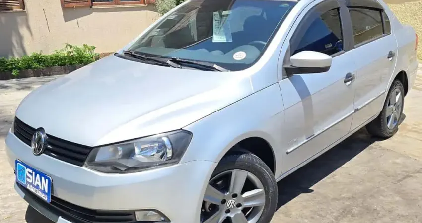 VOLKSWAGEN VOYAGE TREND 1.0 MI 8V TOTAL FLEX 2014