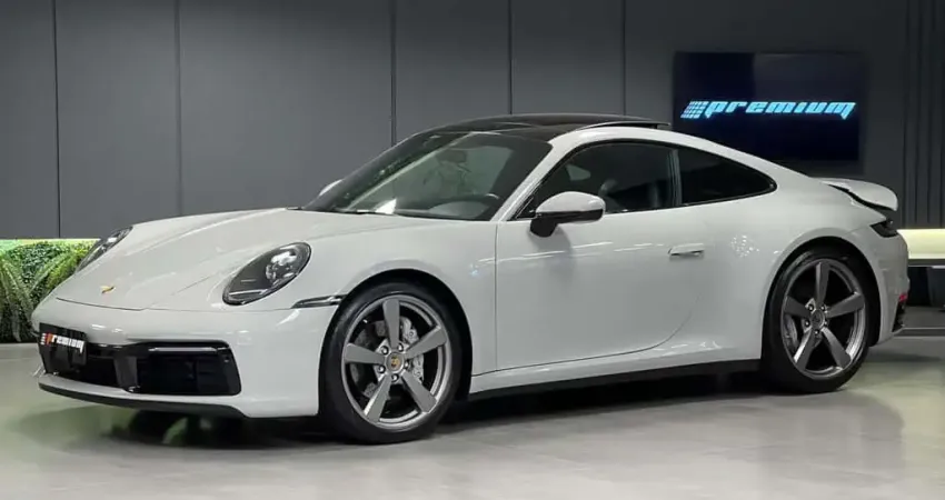 PORSCHE 911 CARRERA 2021