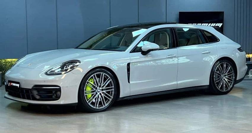 PORSCHE PANAMERA 4EHST 2023