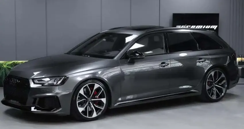 AUDI RS4 AV 2.9TFSI 2019