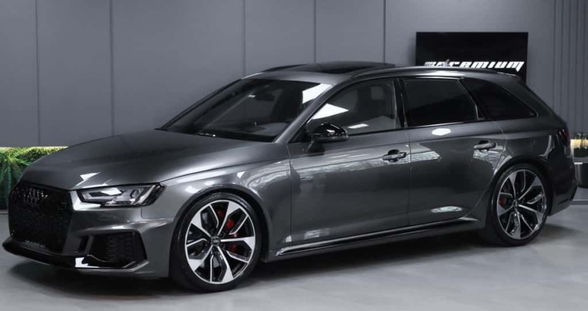 AUDI RS4 AV 2.9TFSI 2019