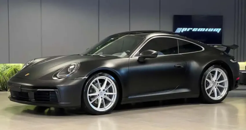 PORSCHE 911 CARRERA 2024