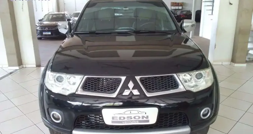 Mitsubishi L200 Triton HPE 3.2 CD TB Int.Diesel Aut