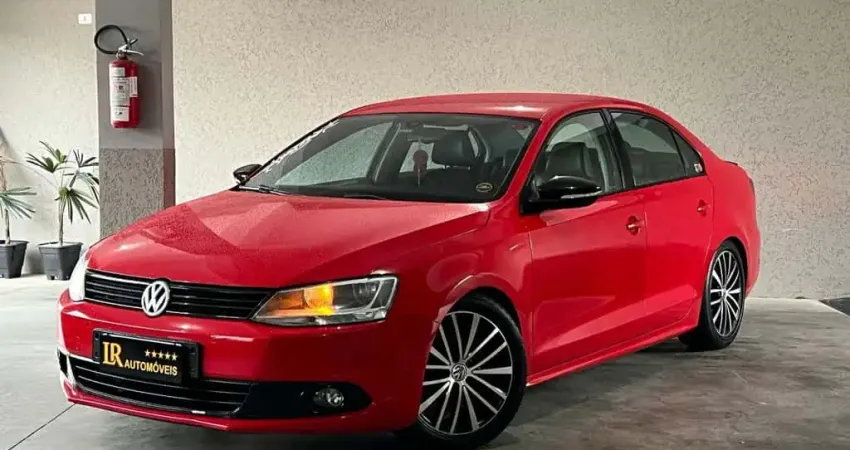 VOLKSWAGEN JETTA 2.0 TSI HIGHLINE 211CV GASOLINA 4P TIPTRONIC 2014