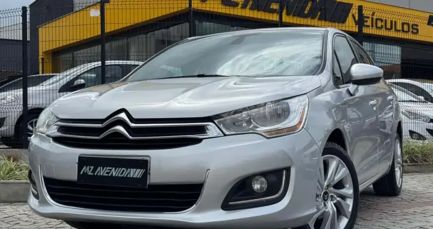 Citroën C4 Lounge LOUNGE Tendance 2.0 Flex 4p Aut.  - Prata - 2014/2015