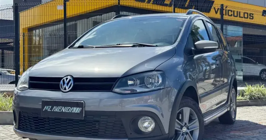Volkswagen Space Cross I MOTION 1.6 Mi Total Flex 8V  - Cinza - 2011/2012